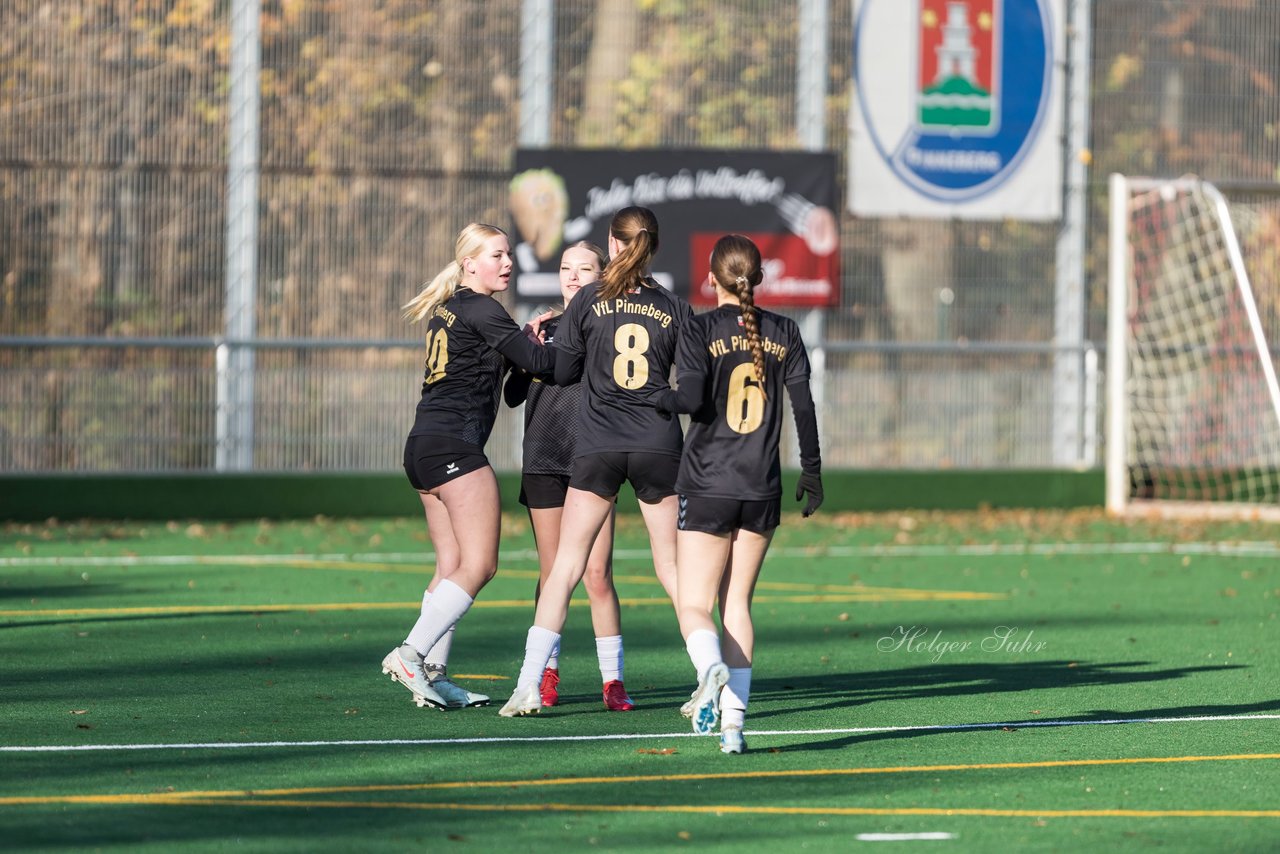 Bild 106 - wBJ VfL Pinneberg2 - Eimsbuttler TV 3 : Ergebnis: 5:0